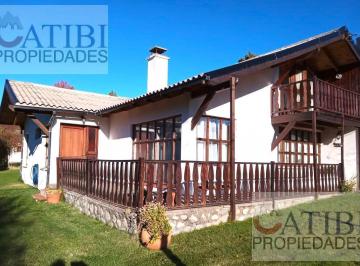 Casa · 150m² · 4 Dormitorios · 1 Cochera · Casa en Venta Barrio Jardín Botánico