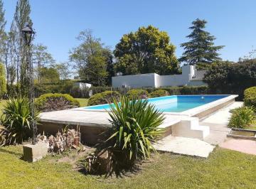 QUI-QUI-590_2 · Venta de Hermosa Casa Quinta 2800 m² en Bragado