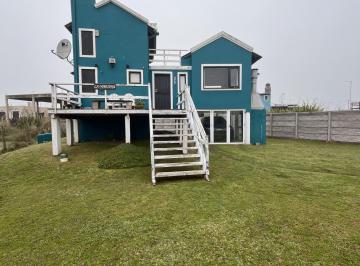 Casa de 5 ambientes, Camet Norte · Casa con Vista Al Mar y Bajada a La Playa en Camet Norte