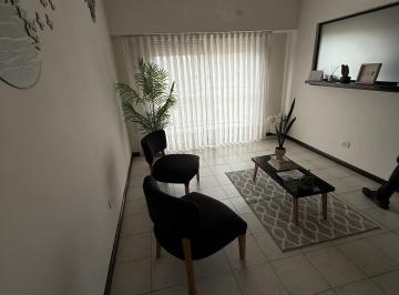 Departamento · 67m² · 3 Ambientes · Departamento en Venta con Dos Habitaciones. Pleno Centro.