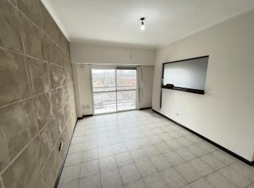 Departamento · 67m² · 3 Ambientes · Departamento en Venta con Dos Habitaciones. Pleno Centro.