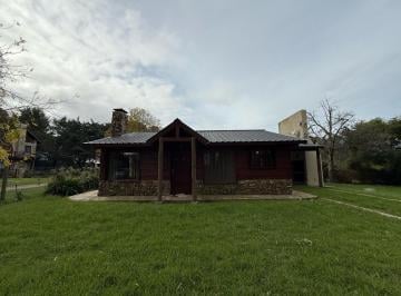 Casa · 85m² · 3 Ambientes · 4 Cocheras · Cabaña Lote en Venta, en Lo Mejor de Acantilados, Apto Crédito, Ideal Renta! Mar del Plata