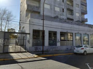 Local comercial de 3 ambientes, Santa Teresita · Santa Teresita Vta Amplio Local en Zona Céntrica