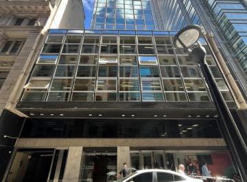 Oficina comercial · 110m² · 2 Cocheras · Excelente Oficina en Alquiler en Microcentro