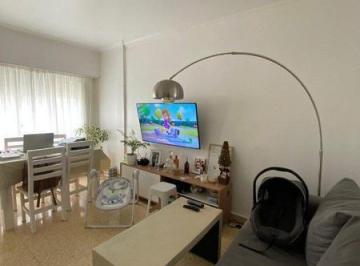 PH · 40m² · 2 Ambientes · PH 2 Ambientes con Patio Reciclado, Planta Alta a La Calle en 14 de Julio y Roca