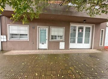 Casa · 74m² · 3 Ambientes · 1 Cochera · Casa en Venta en La Plata