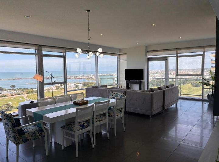 Departamento · 220m² · 5 Ambientes · 3 Cocheras