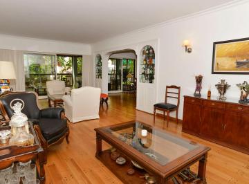 Departamento de 6 ambientes, Belgrano · Departamento de 200 m² con 3 Dorm. en Alquiler en Belgrano R. Excelente Ubicación.
