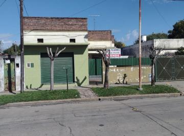 Casa · 150m² · 4 Ambientes · Casa en Barrio Santa Paula