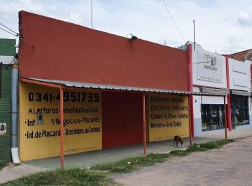 Bodega-Galpón · 450m² · 2 Ambientes · Venta: Galpón con Oficina y un Sector con Entrepiso en Perez.