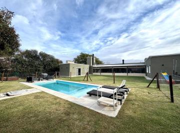 Casa · 320m² · 6 Ambientes · 2 Cocheras · Venta Casa 3 Dorm. + Oficina Fincas del Sur 2