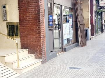 Local comercial , Almagro · Local Venta con Renta Av Rivadavia 4100