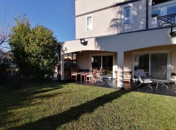 Casa · 320m² · 5 Ambientes · 5 Cocheras · Casa en Venta en Barrio Cerrado Maschwitz Privado