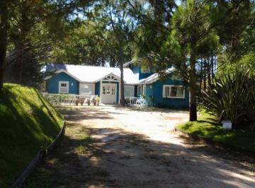 Casa de 4 ambientes, Costa Esmeralda · Deportiva 3 P/ 11 Pax, 4 Dorm