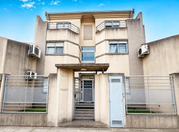 Departamento · 39m² · 2 Ambientes - NEGOCIOS INMOBILIARIOS TOMASEK MONICA · Departamento Dos Ambientes Pb, con Patio Ramos Mejia Sin Expensas