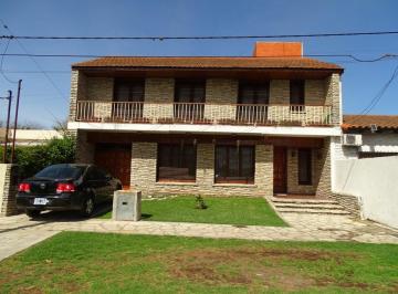 Casa de 5 ambientes, La Plata · Casa de Categoría en Venta en City Bell