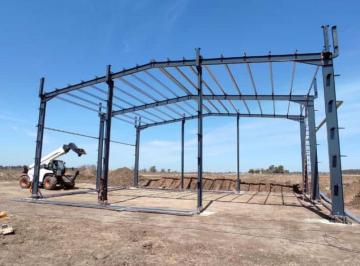 Terreno · 2281m² · Terreno en Parque Industrial Avant Alvear