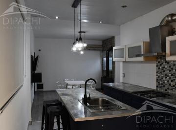 PH · 69m² · 3 Ambientes · Venta PH en Gerli, Lanús