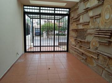 Casa de 3 ambientes, Córdoba · Casa 3 Dorm Apto Credito Centenario