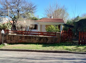 Frente propiedad · Casa con Departamento Independiente en Mina Clavero