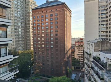Departamento de 5 ambientes, Recoleta · Alvear y Parera. Departamento de 200 m² con 4 Dorm. y Cochera en Venta.