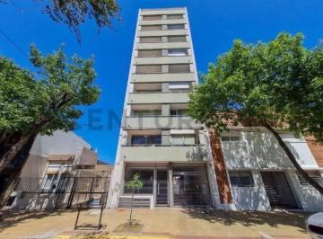 Departamento · 49m² · 2 Ambientes · Venta de Departamento en Calle 16 E/ 39 y 40 3er Piso