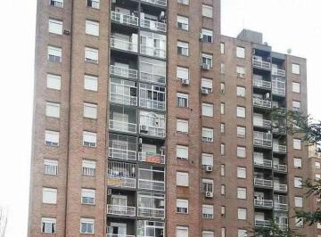 Departamento · 55m² · 3 Ambientes · Depto en Venta 3 Ambientes Torres de Coto Sarandi