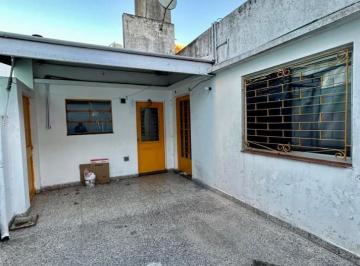 PH · 40m² · 1 Ambiente · Venta PH 2 Amb. Sobre Chilavert a Refaccionar