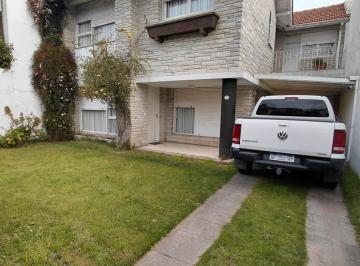 Casa de 5 ambientes, Mar del Plata · Gran Chalet en Barrio Chauvin, Parque Quincho
