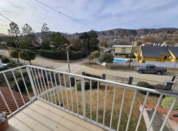 Casa · 142m² · 3 Dormitorios · 2 Cocheras · 🏡✨ Venta: Casa 2 Plantas en Villa Carlos Paz – B° El Fantasio📍 ¡A So