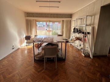 PH · 126m² · 5 Ambientes · PH en Venta en El Centro de Banfield