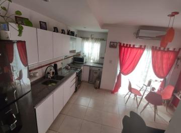 Departamento · 53m² · 3 Ambientes · Depto en Venta 3 Amb con Patio Sadi Carnot Al 200 Wilde