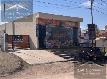 Casa · 160m² · 3 Ambientes · 1 Cochera · Se Vende Casa Más Local Sobre Ruta 28 en Villa Santa Cruz del Lago