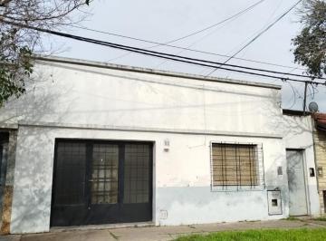Casa de 5 ambientes, La Plata · Casa - 2 Dorm. - a Reciclar