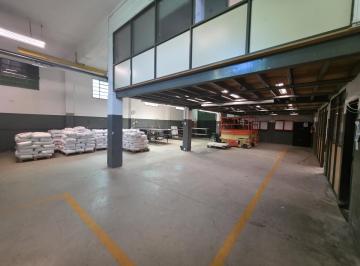 Bodega-Galpón · 1044m² · Venta Galpón en Adrogue en Zona Comercial