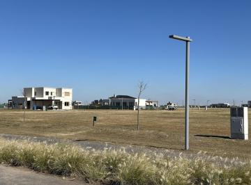 Terreno · 800m² · Venta Terreno en La Finca Country Club Funes