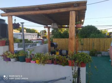 Casa · 60m² · 3 Ambientes · 1 Cochera · Casa - Sur