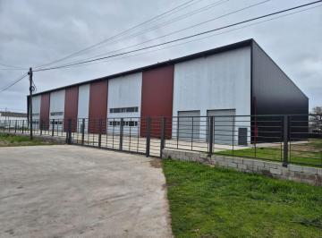 Bodega-Galpón · 5705m² · Excelente Nave en Parque Industrial