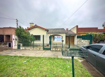 Casa de 4 ambientes, Lomas de Zamora · Venta de Casa en Temperley