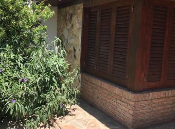 Casa de 4 ambientes, La Plata · Excelente Propiedad en Venta en La Plata