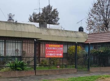 Casa · 100m² · 4 Ambientes · Don Torcuato Vendo Excelente Casa