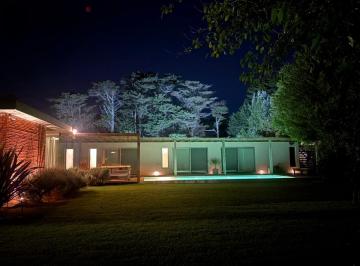 Foto1 · Casa en Venta de 3 Dorm. en Punta del Este.