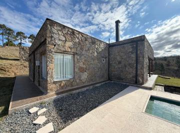 Casa de 4 ambientes, Villa Berna · Gran Oportunidad - Venta Casa 3 Dorm - 150 m² Cub 1890 m² Terr - Villa Berna - Amoblada