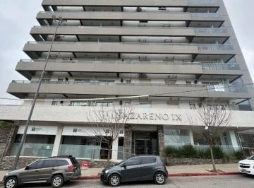 Garage · 15m² · 1 Cochera · Cochera con Seguridad 24 Hs y Control Remoto
