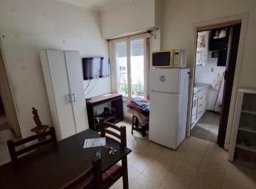 Departamento · 36m² · 2 Ambientes · Dto. 2 Amb. C/fte. - 36 m². - Plaza Mitre