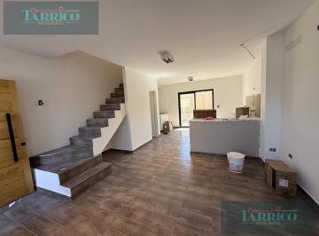 PH · 80m² · 3 Ambientes · PH en Burzaco