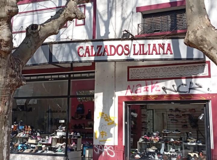 Local comercial · 213m² · 3 Ambientes