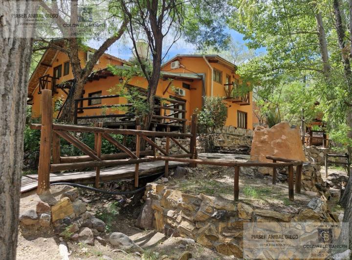 Hotel · 4500m²