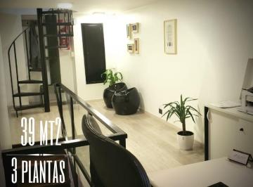 Local comercial · 39m² · ¡Oportunidad en El Corazón de Belgrano! Local Comercial en Galería - 3 Pisos / Baño Propio