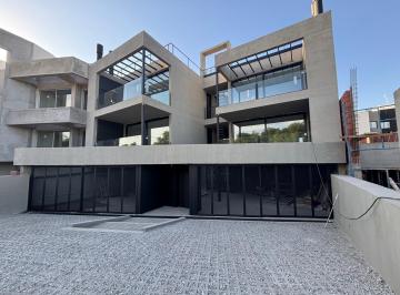 Casa · 75m² · 3 Ambientes · 1 Cochera · Departamento en Venta en Costas de Manantiales. 2 Dorm..